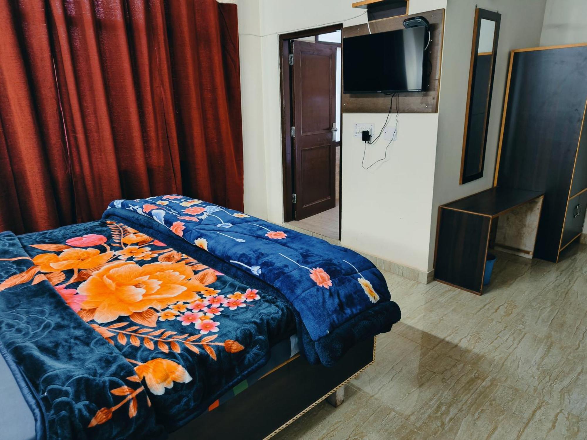 The Eminence Resort & Gym Solan Eksteriør billede